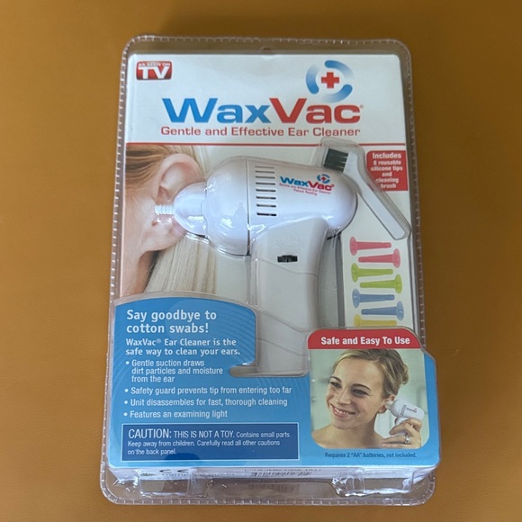 Ear Cleaner - Picture 1 of 3